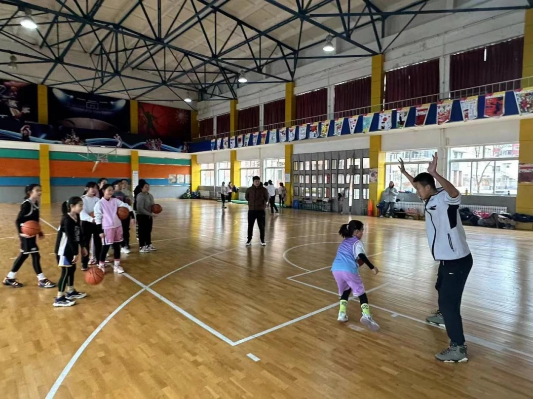 为什么智能娱乐技术能帮助提高篮球技能_1